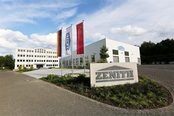 کونگونگ کی جرمن ماتحت ادارہ زینائٹ طویل عرصے سے خدمت کرنے والے ملازمین کی تعریف کرتا ہے ، جو دستکاری اور وفاداری کو خراج تحسین پیش کرتا ہے