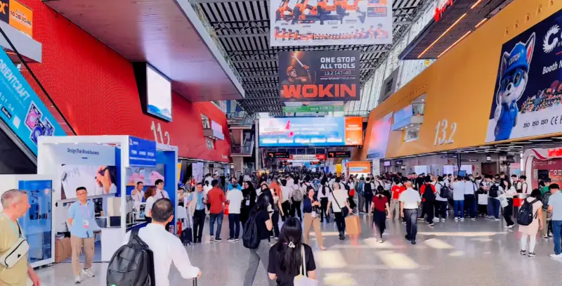 139ویں کینٹن میلے میں ہمارے ساتھ شامل ہوں۔ Quangong Machinery Co., Ltd. نے عالمی کلائنٹس کو ایک پُرتپاک دعوت میں توسیع کی ہے- تعاون پر بات کرنے کے لیے ہمارے دوہری بوتھس پر جائیں